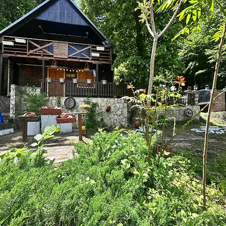 Holiday home Vikendica Lenka